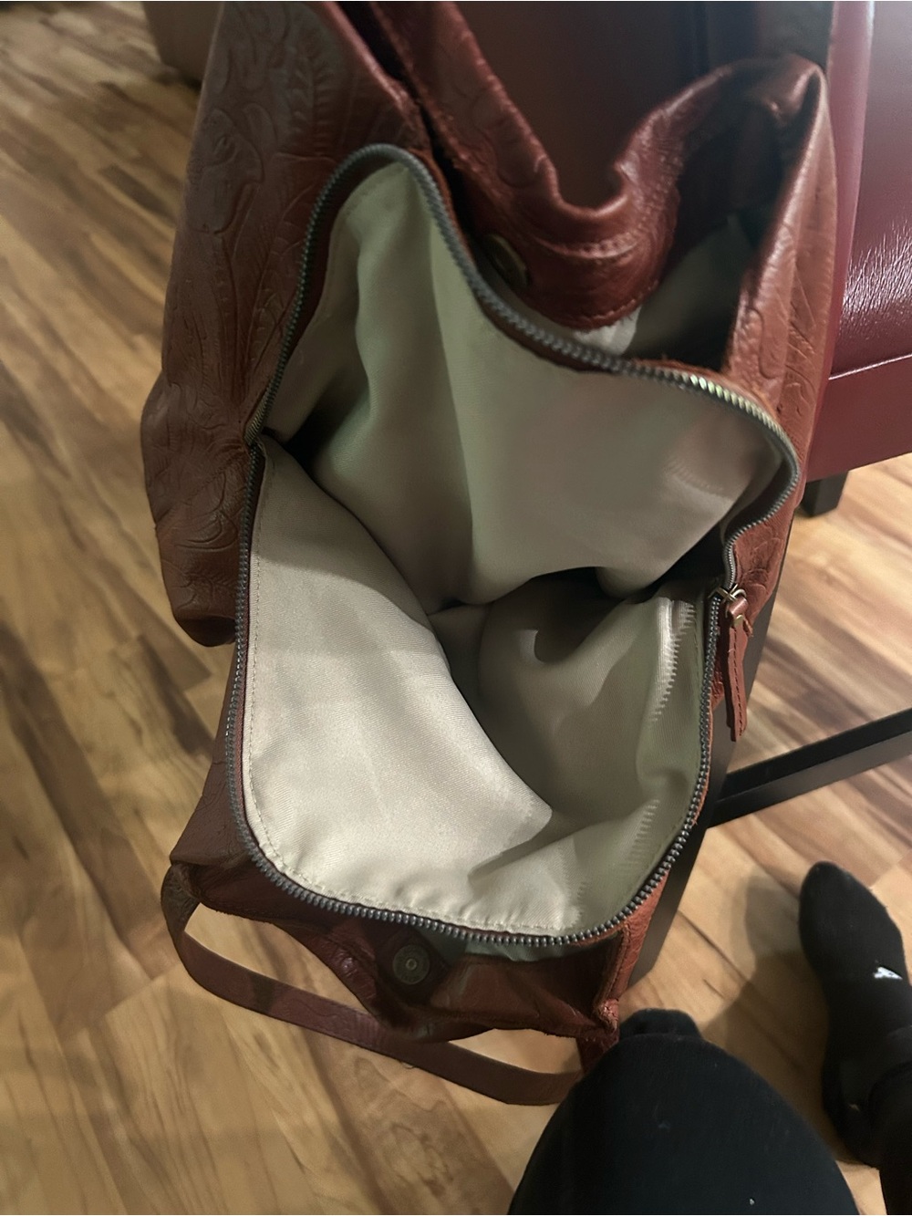 American Leather Embossed Leather Shoulder Bag in Chestnut - Picture 6 of 11